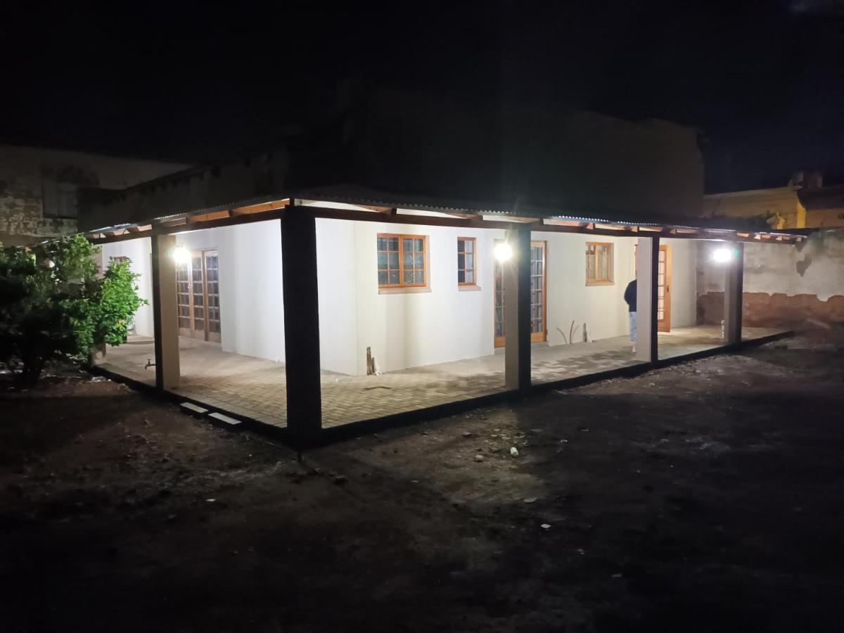 Featherhouse Colesberg Luaran gambar