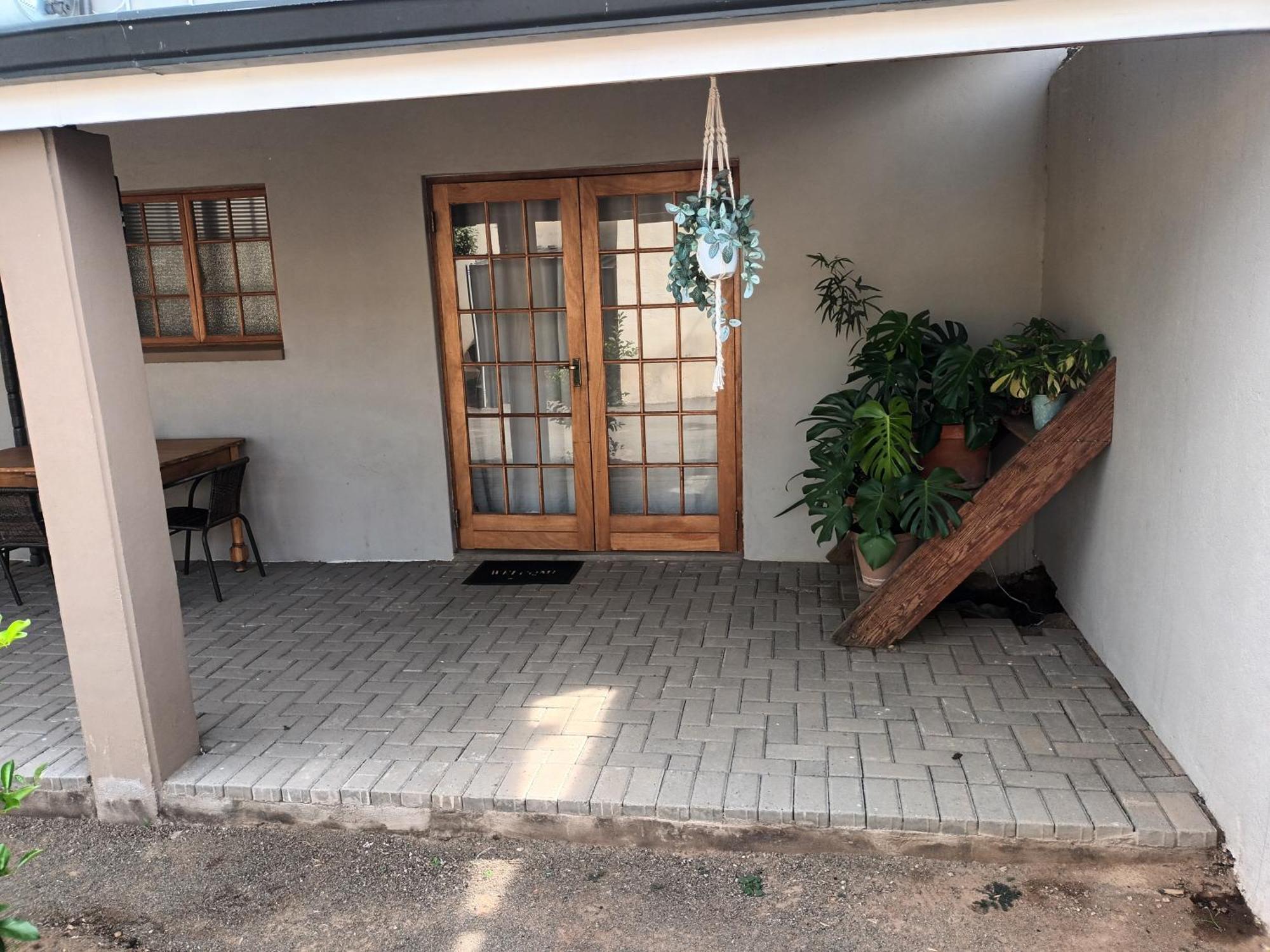 Featherhouse Colesberg Luaran gambar