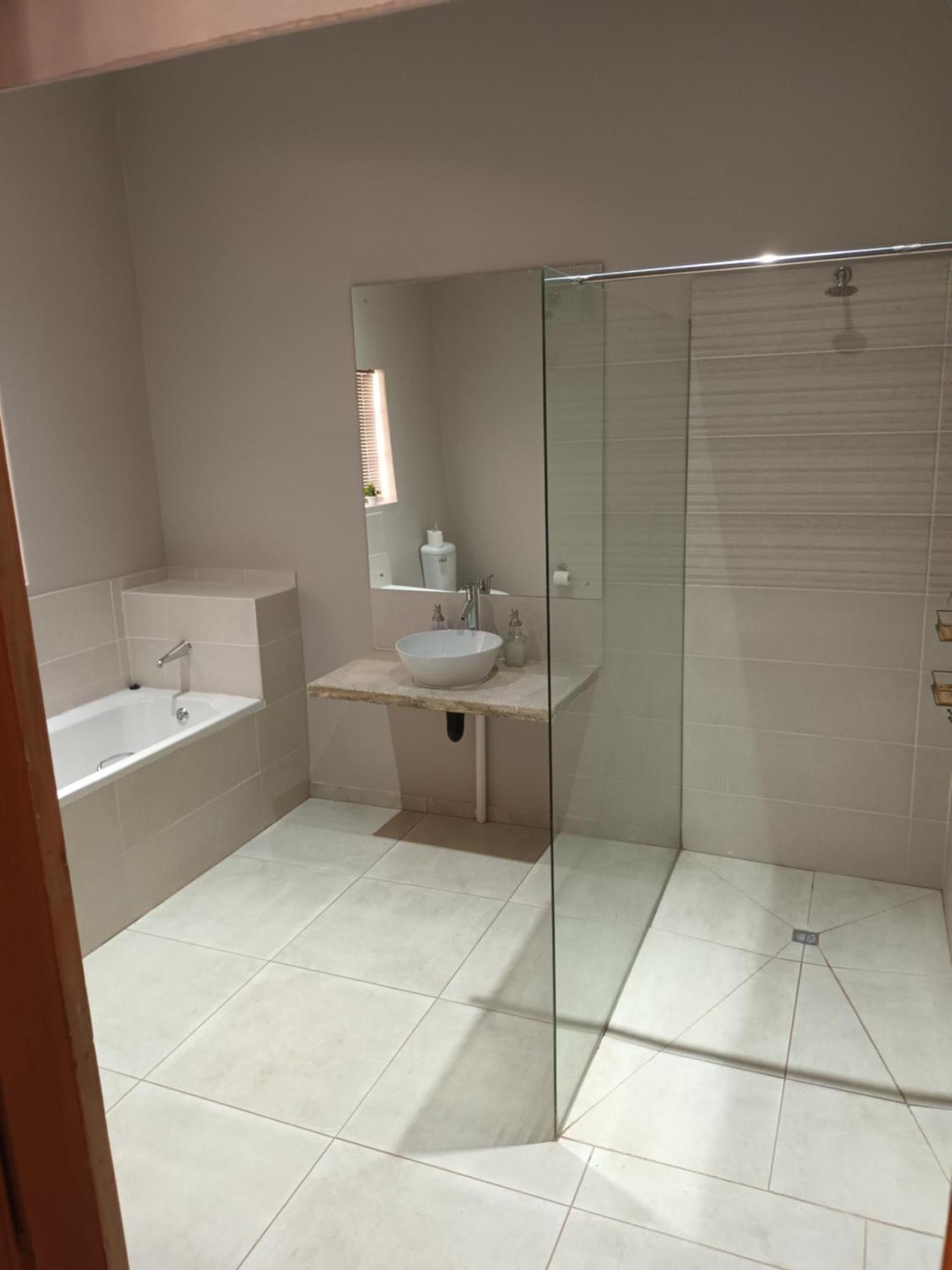Featherhouse Colesberg Bilik gambar